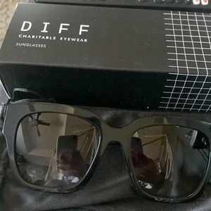Womens Diff eyewear Bella II